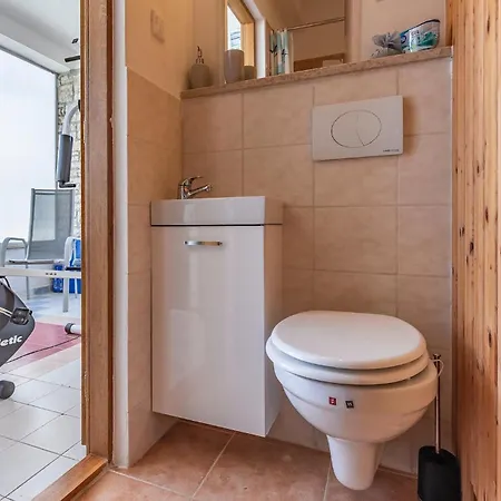 Novela Casa vacanze Pola